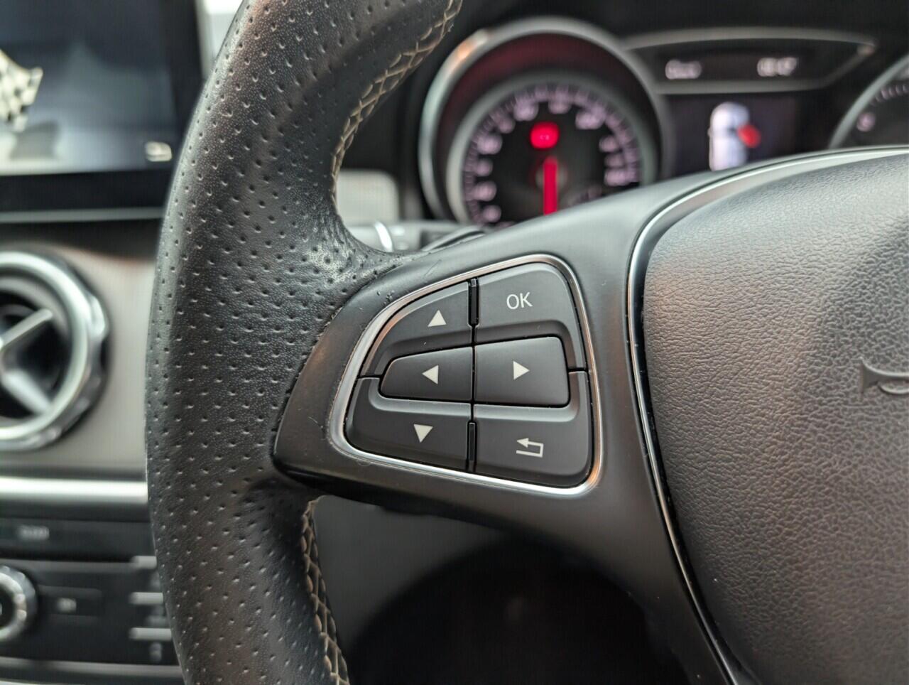 Used Mercedes-Benz GLA 2017 for sale - 77040582: Photo 19