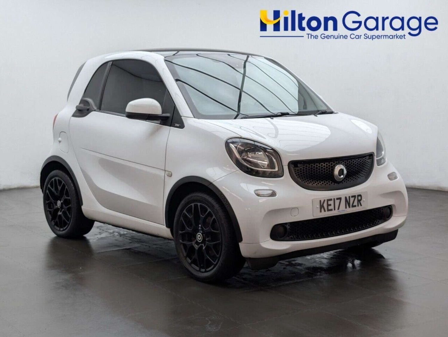 Used smart fortwo 2017 for sale - 77713054: Photo 1