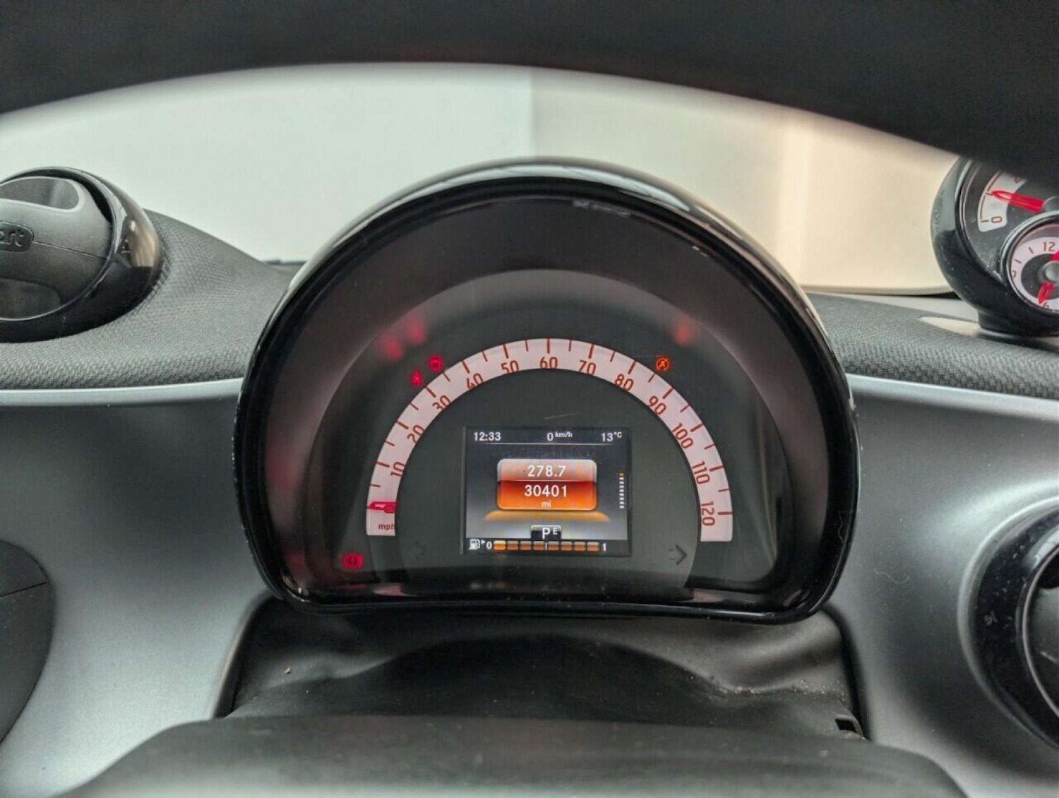 Used smart fortwo 2017 for sale - 77713054: Photo 17