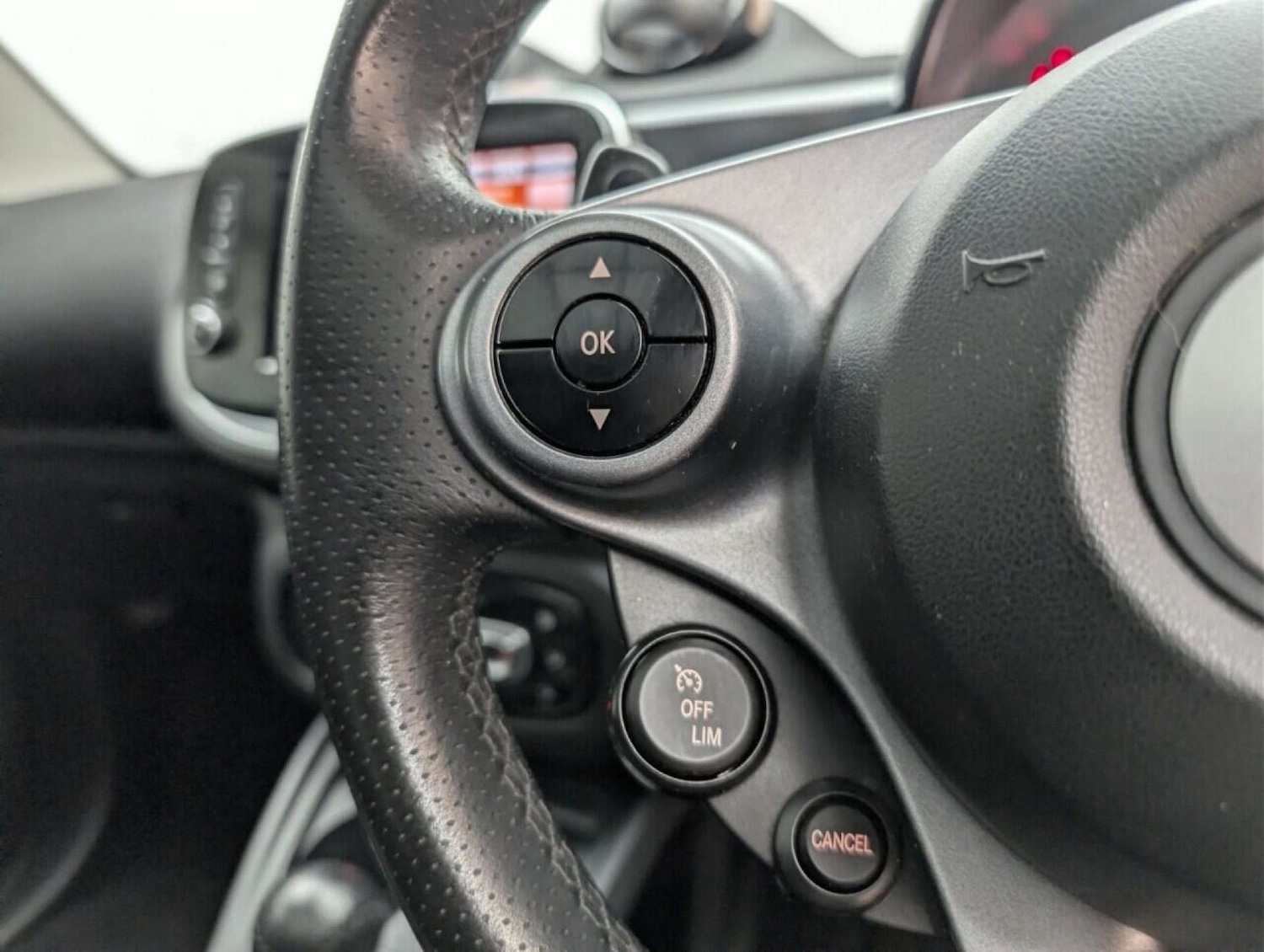 Used smart fortwo 2017 for sale - 77713054: Photo 18
