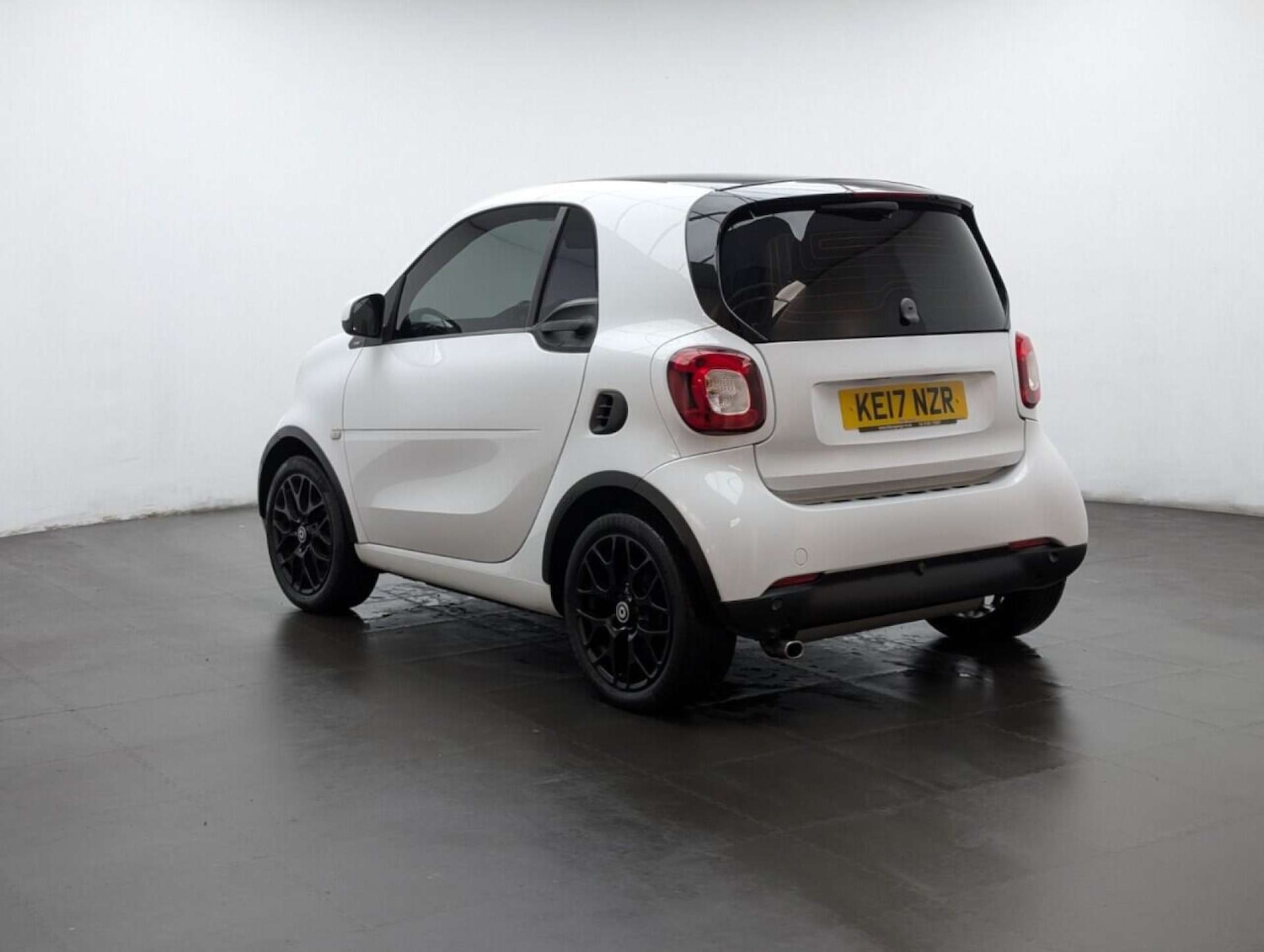 Used smart fortwo 2017 for sale - 77713054: Photo 6