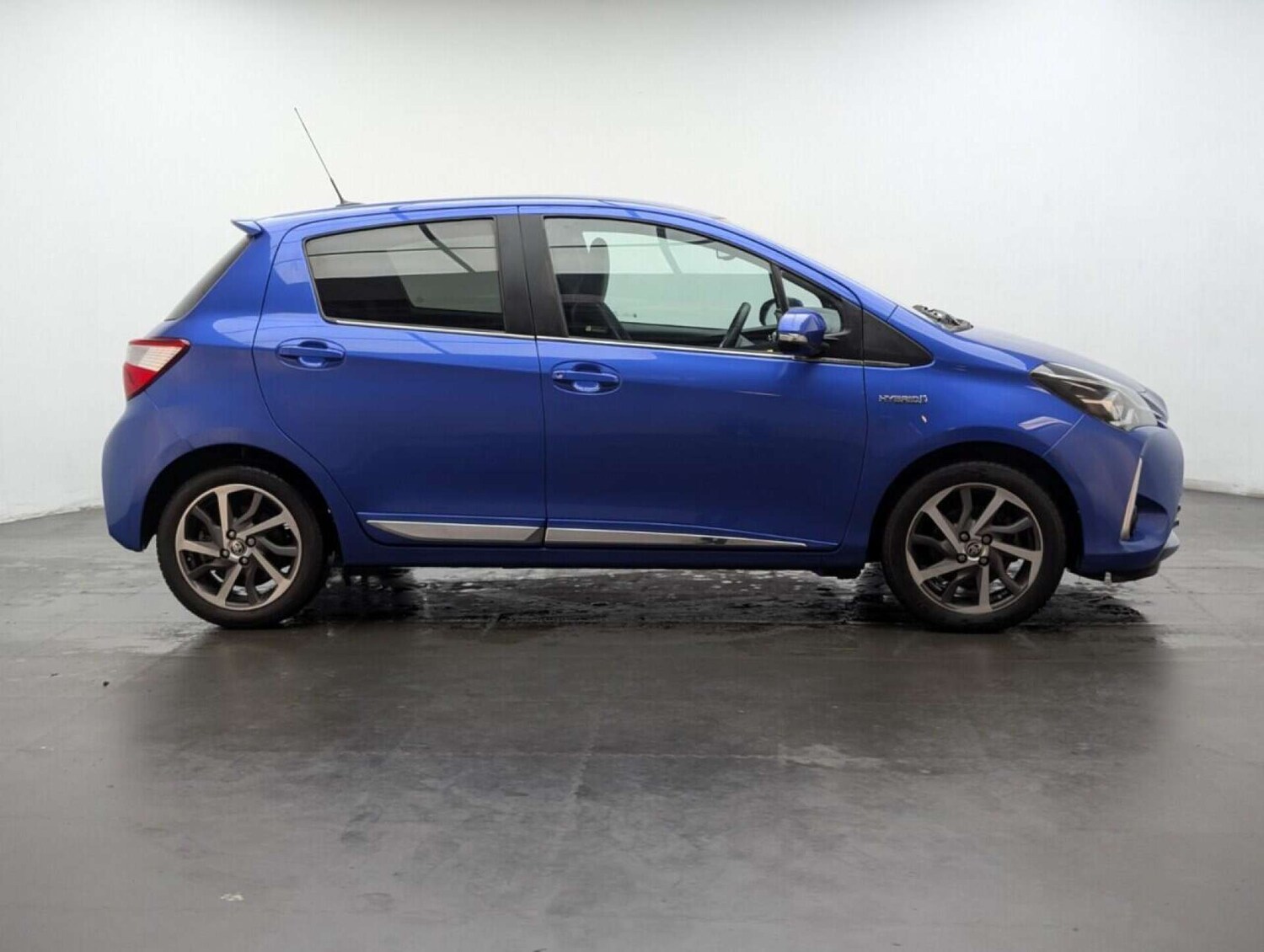 Used Toyota Yaris 2017 for sale - 77713462: Photo 9