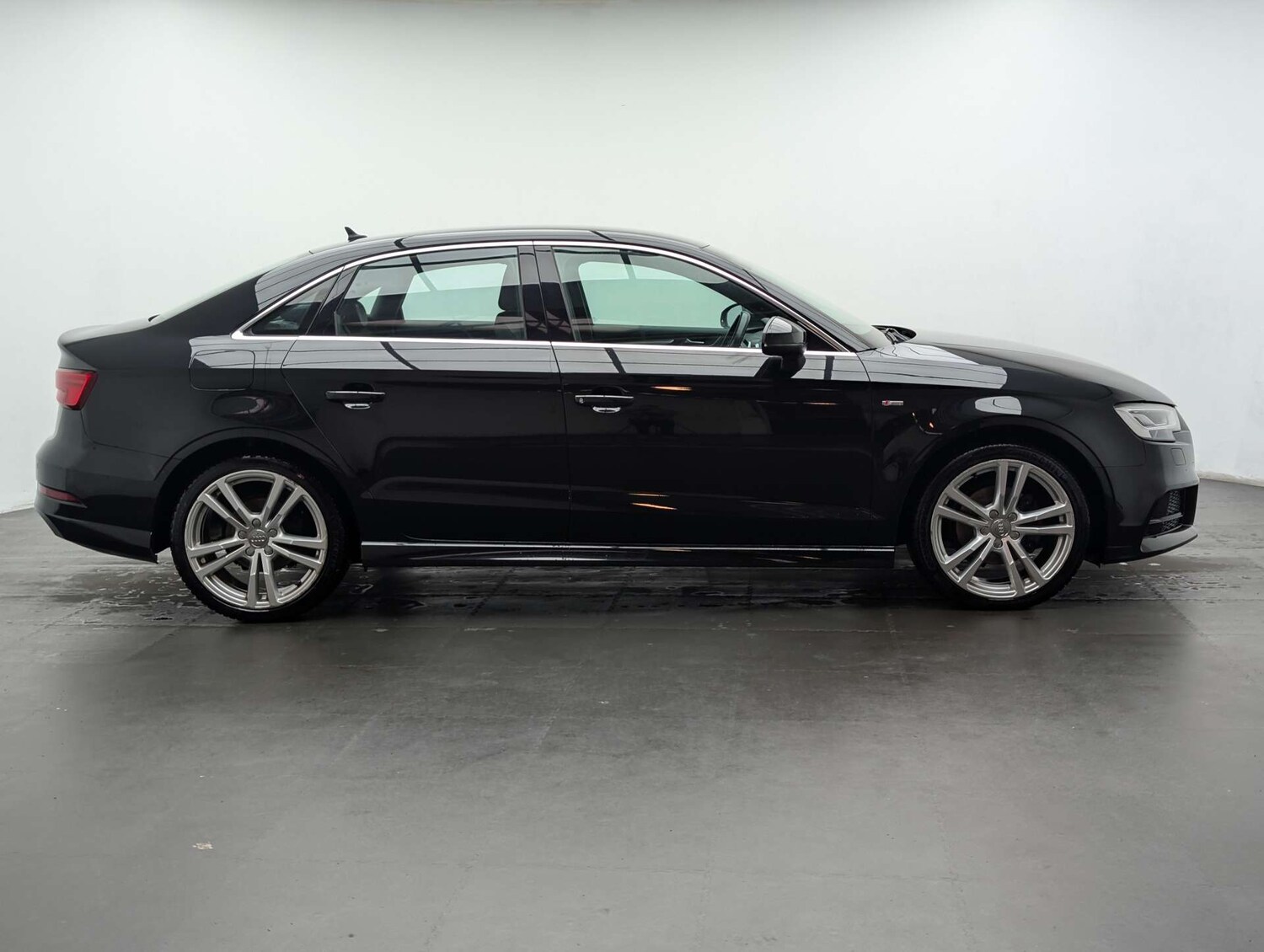 Used Audi A3 2019 for sale - 78122054: Photo 11
