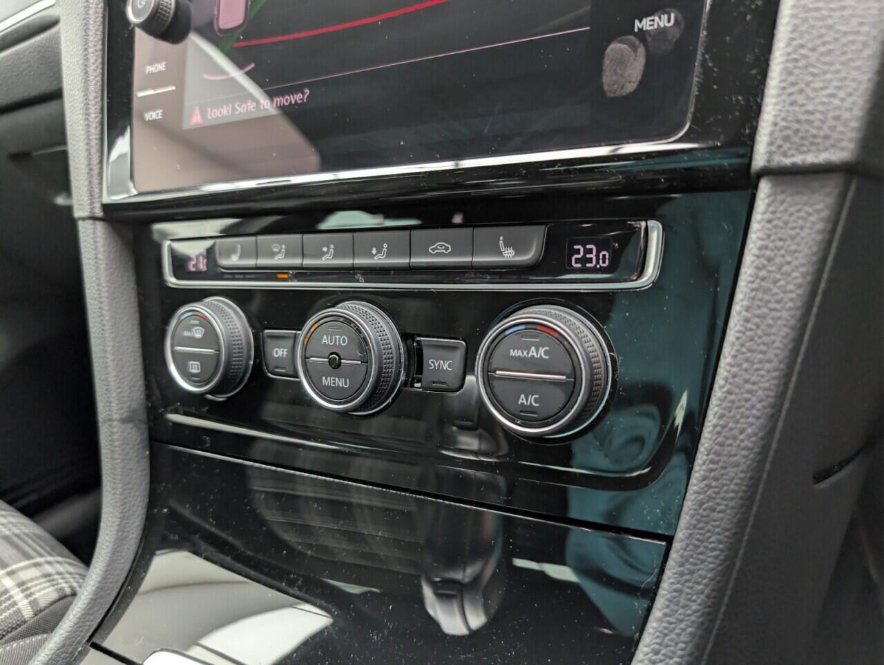 Used Volkswagen Golf 2019 for sale - 76538098: Photo 15