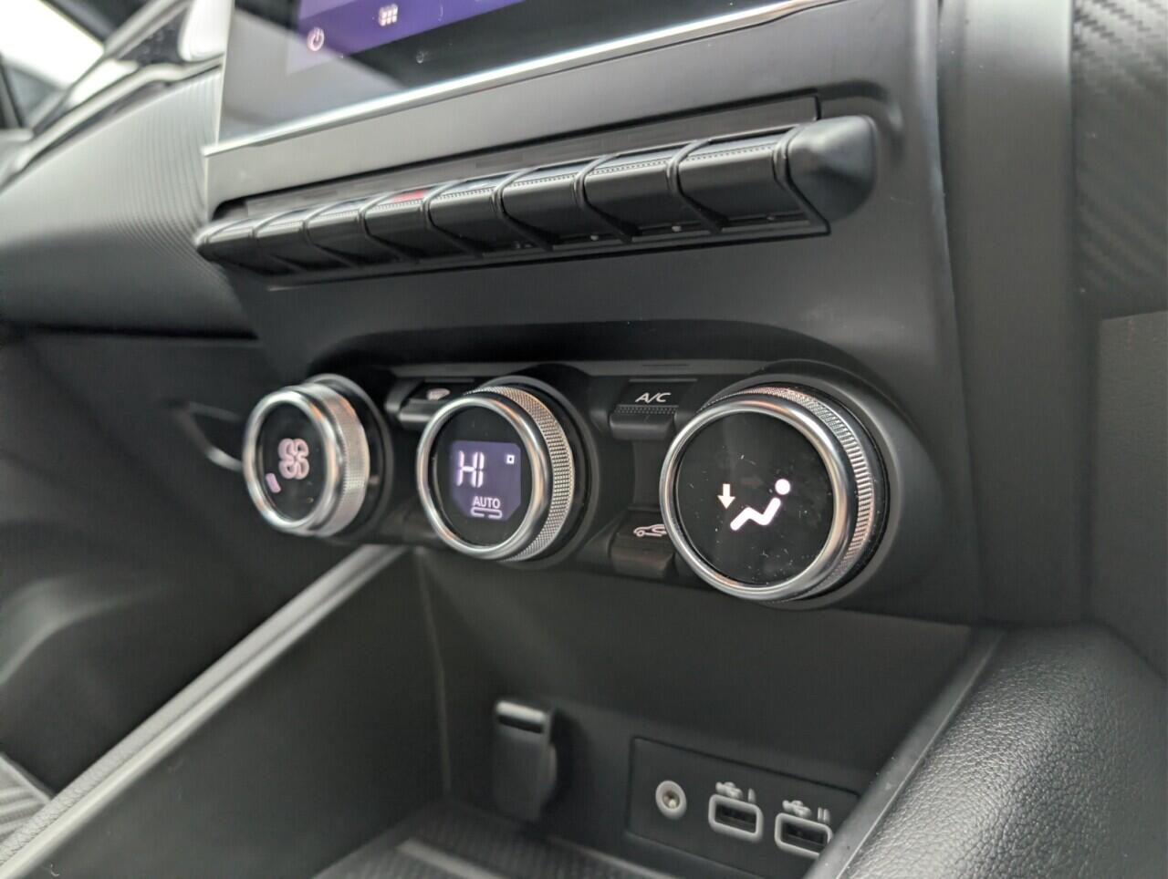 Used Renault Captur 2024 for sale - 77082131: Photo 16