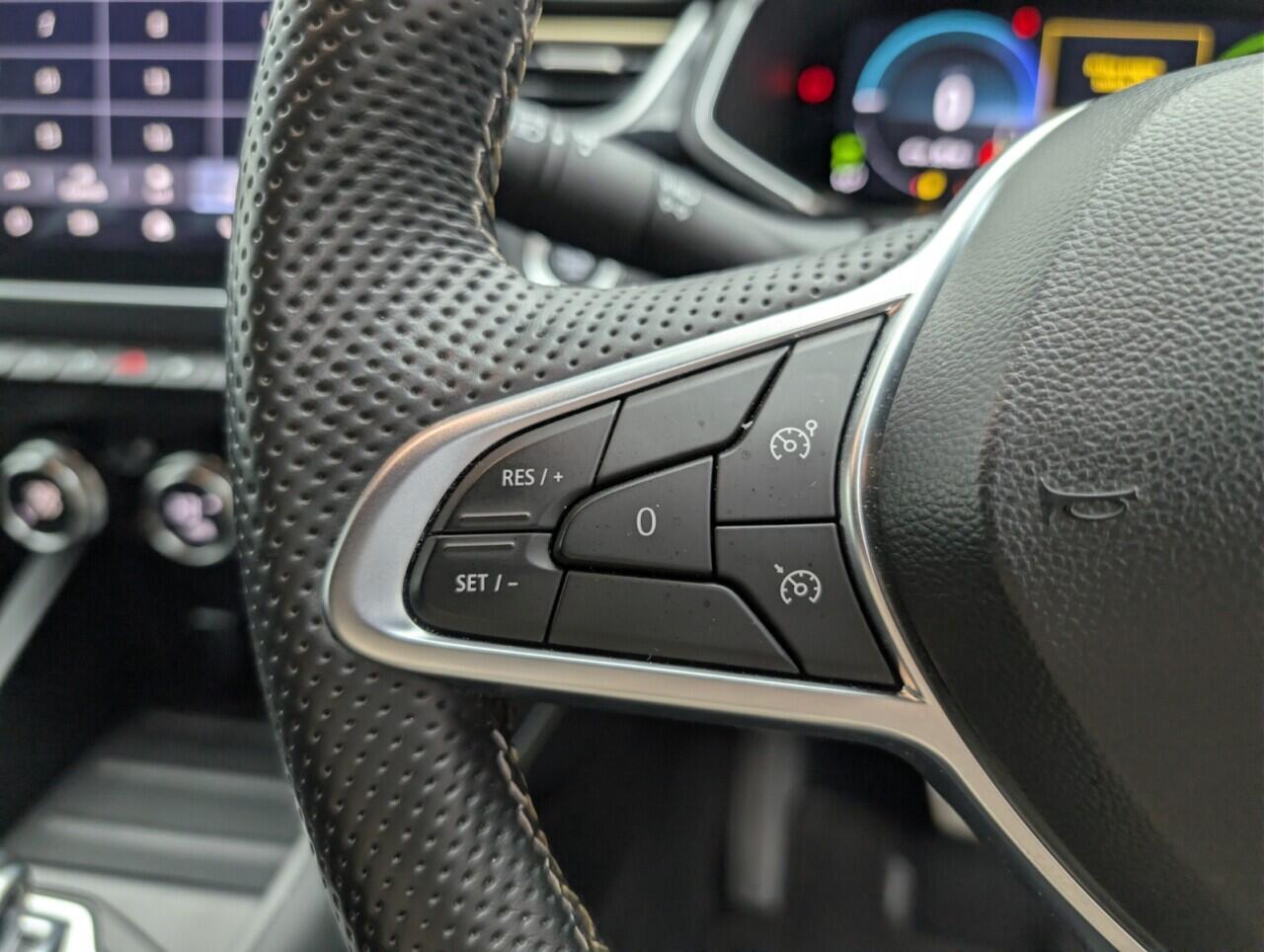 Used Renault Captur 2024 for sale - 77082131: Photo 19