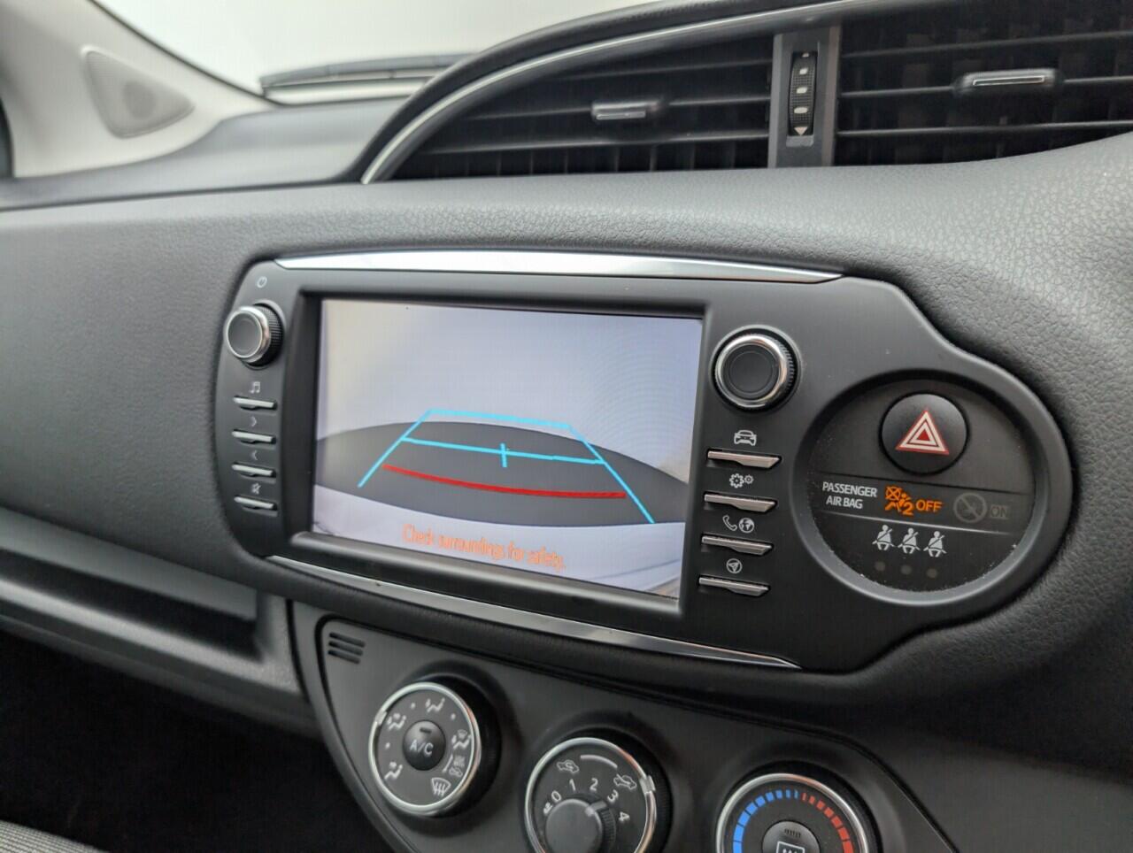 Used Toyota Yaris 2019 for sale - 76425144: Photo 14