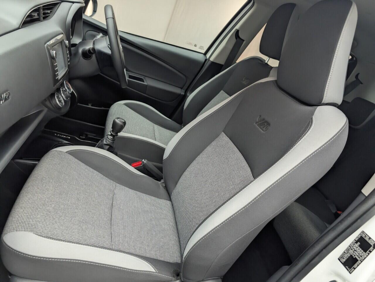 Used Toyota Yaris 2019 for sale - 76425144: Photo 27