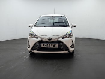 Used Toyota Yaris 2019 for sale - 76425144: Photo