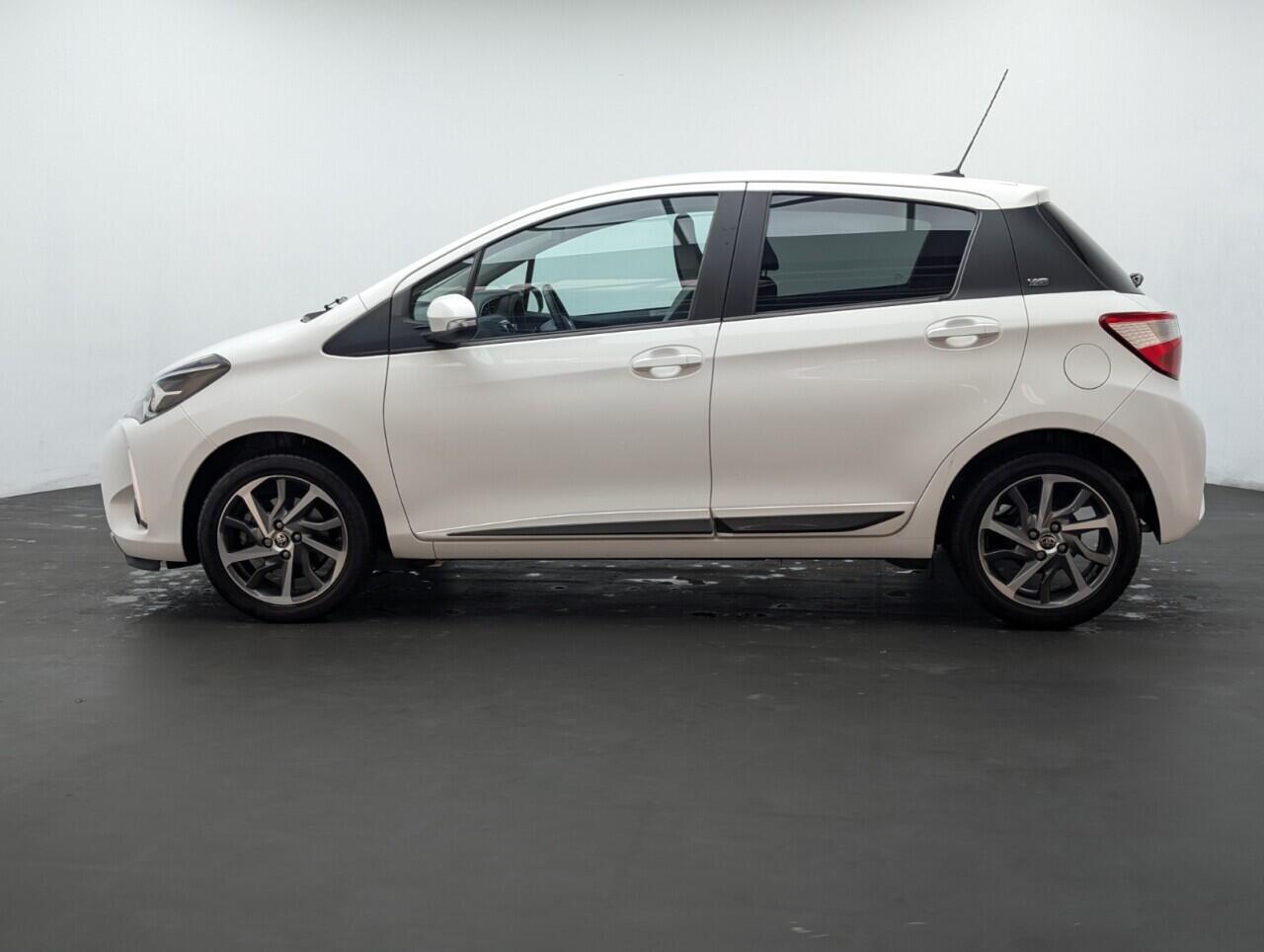 Used Toyota Yaris 2019 for sale - 76425144: Photo 5