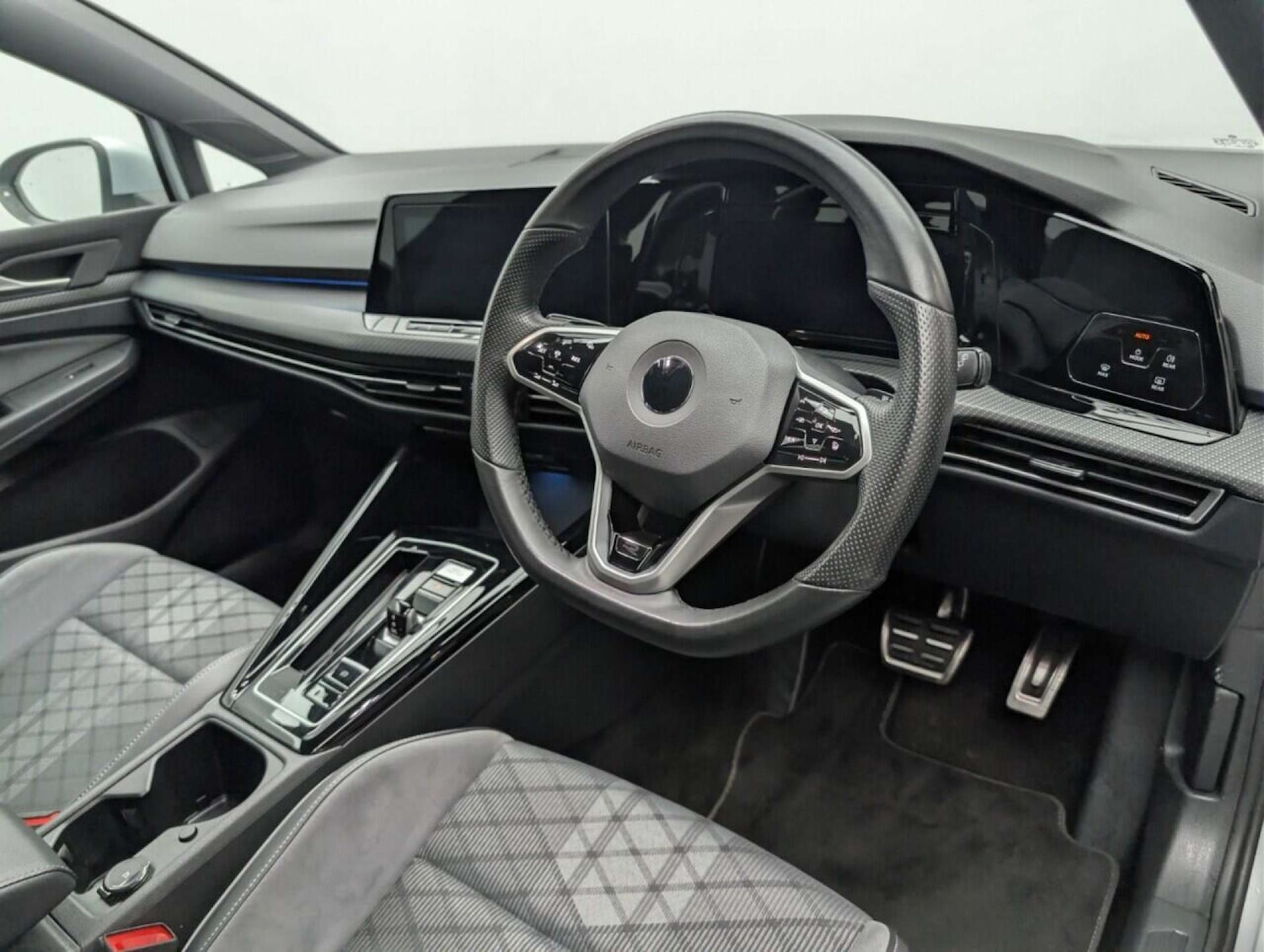 Used Volkswagen Golf 2023 for sale - 78078323: Photo 13