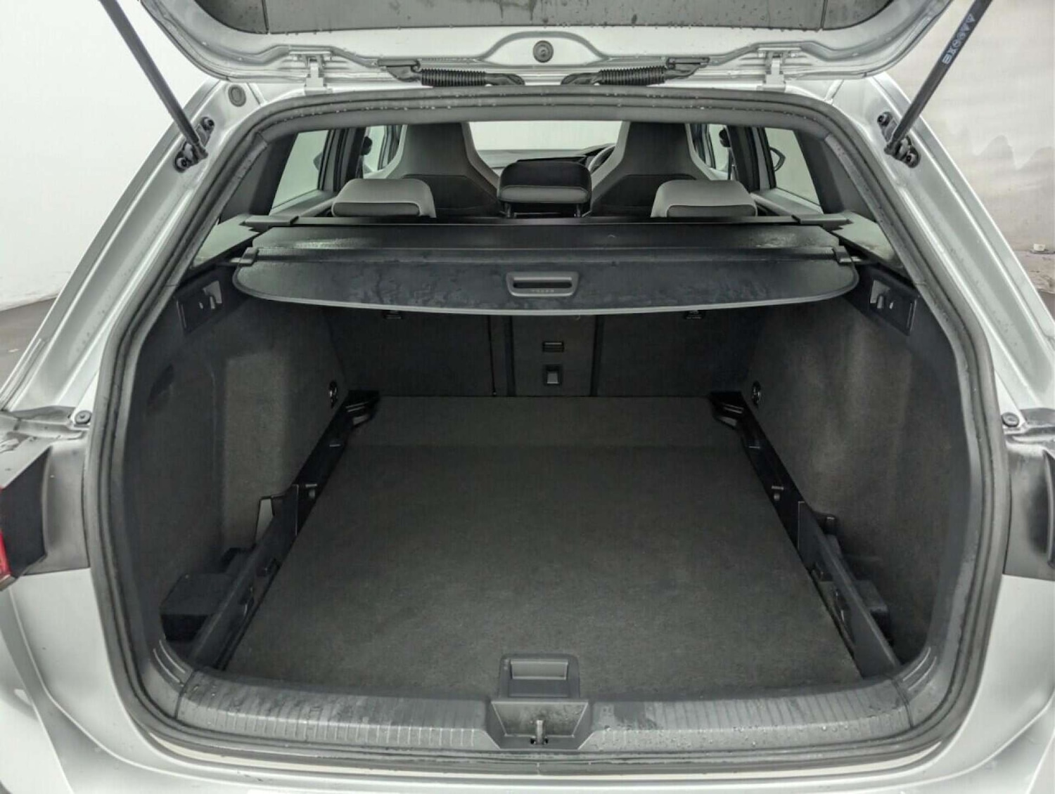 Used Volkswagen Golf 2023 for sale - 78078323: Photo 31