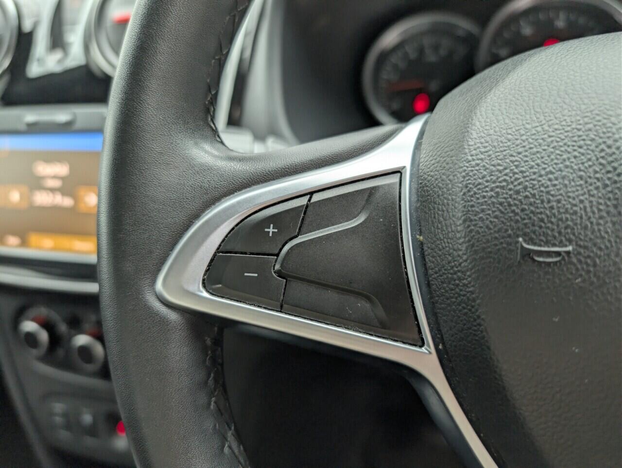 Used Dacia Sandero Stepway 2019 for sale - 77081402: Photo 19