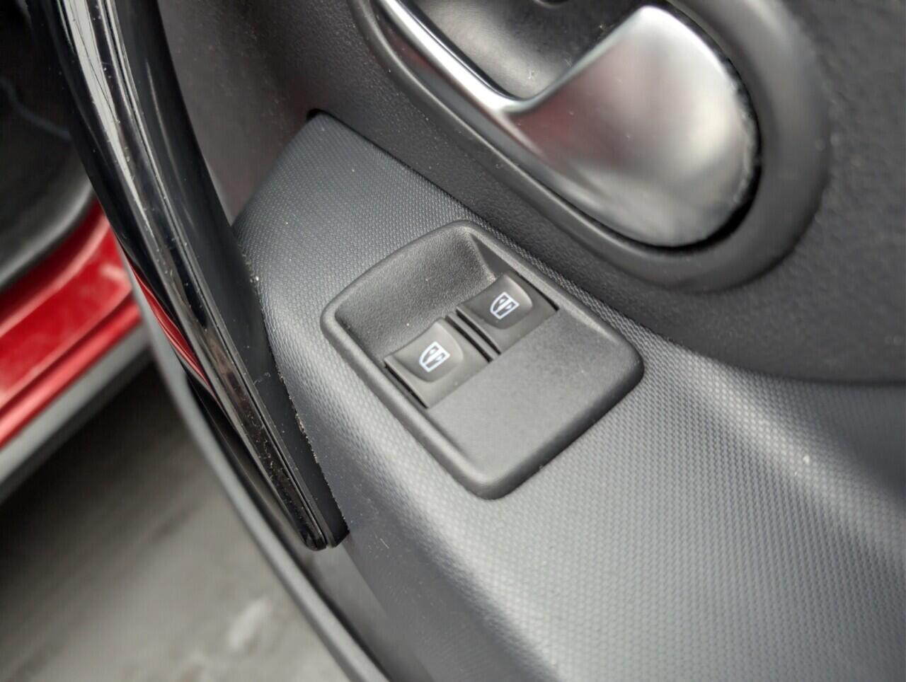 Used Dacia Sandero Stepway 2019 for sale - 77081402: Photo 22