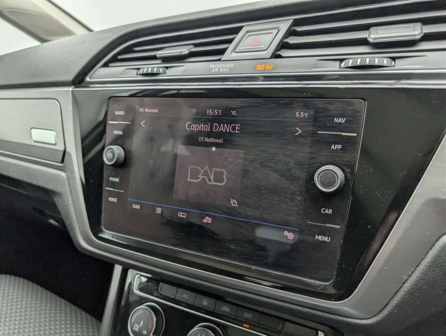 Used Volkswagen Touran 2018 for sale - 77714349: Photo 13