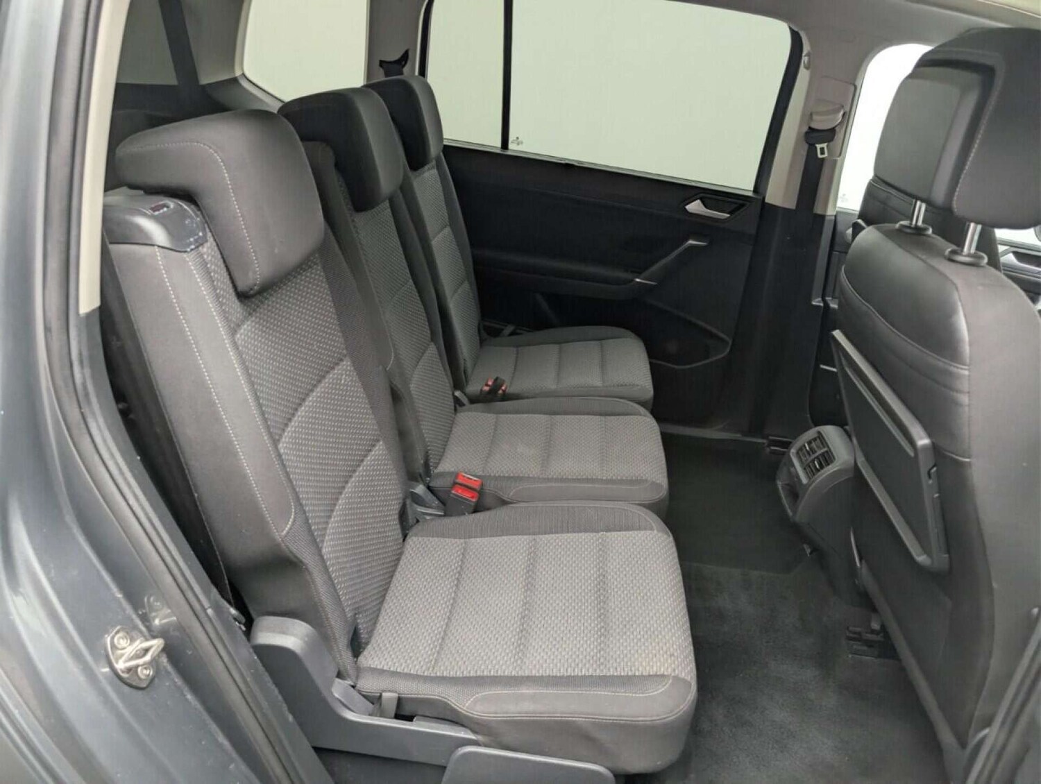 Used Volkswagen Touran 2018 for sale - 77714349: Photo 22