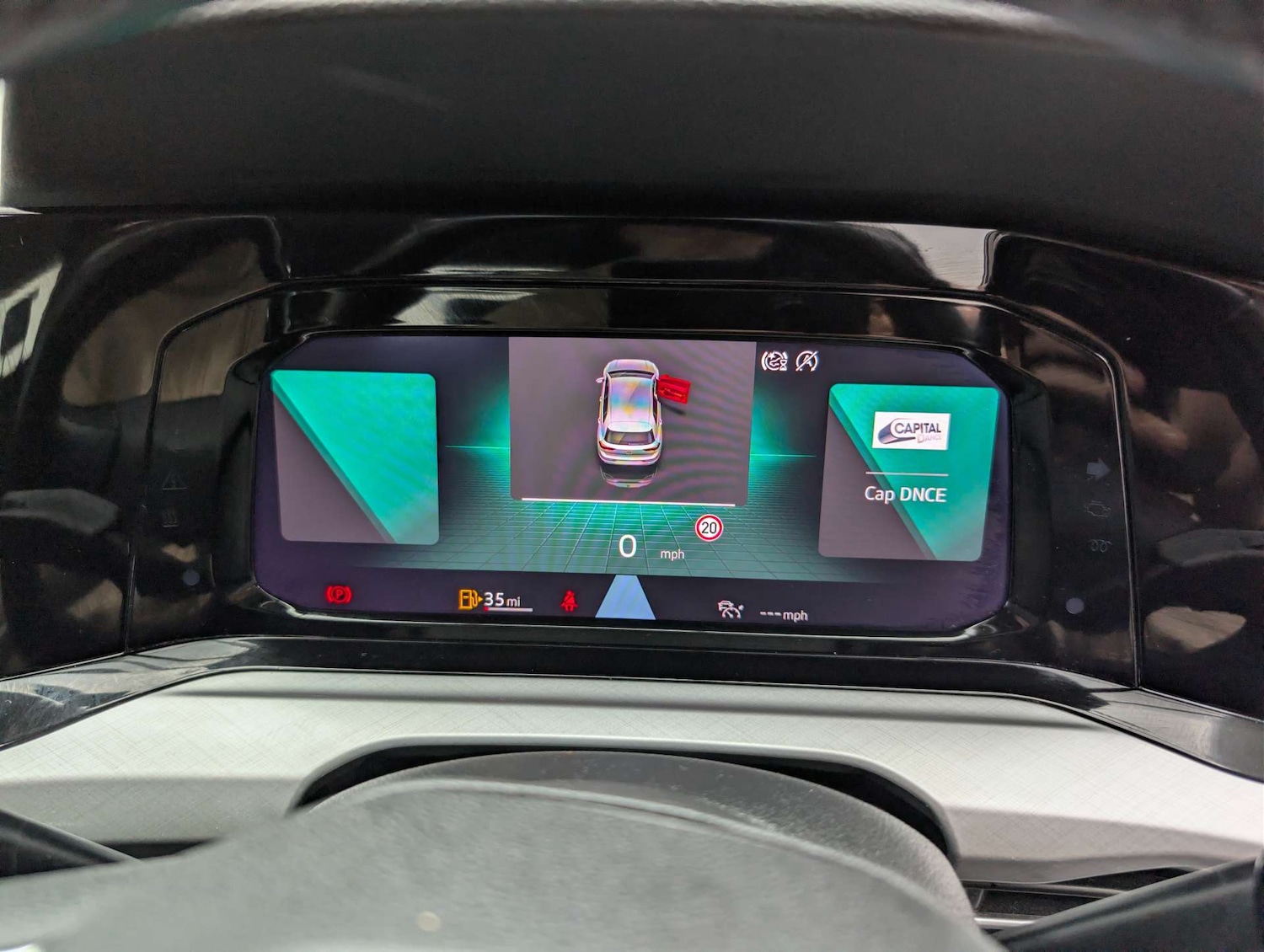 Used Volkswagen Golf 2020 for sale - 77903069: Photo 32