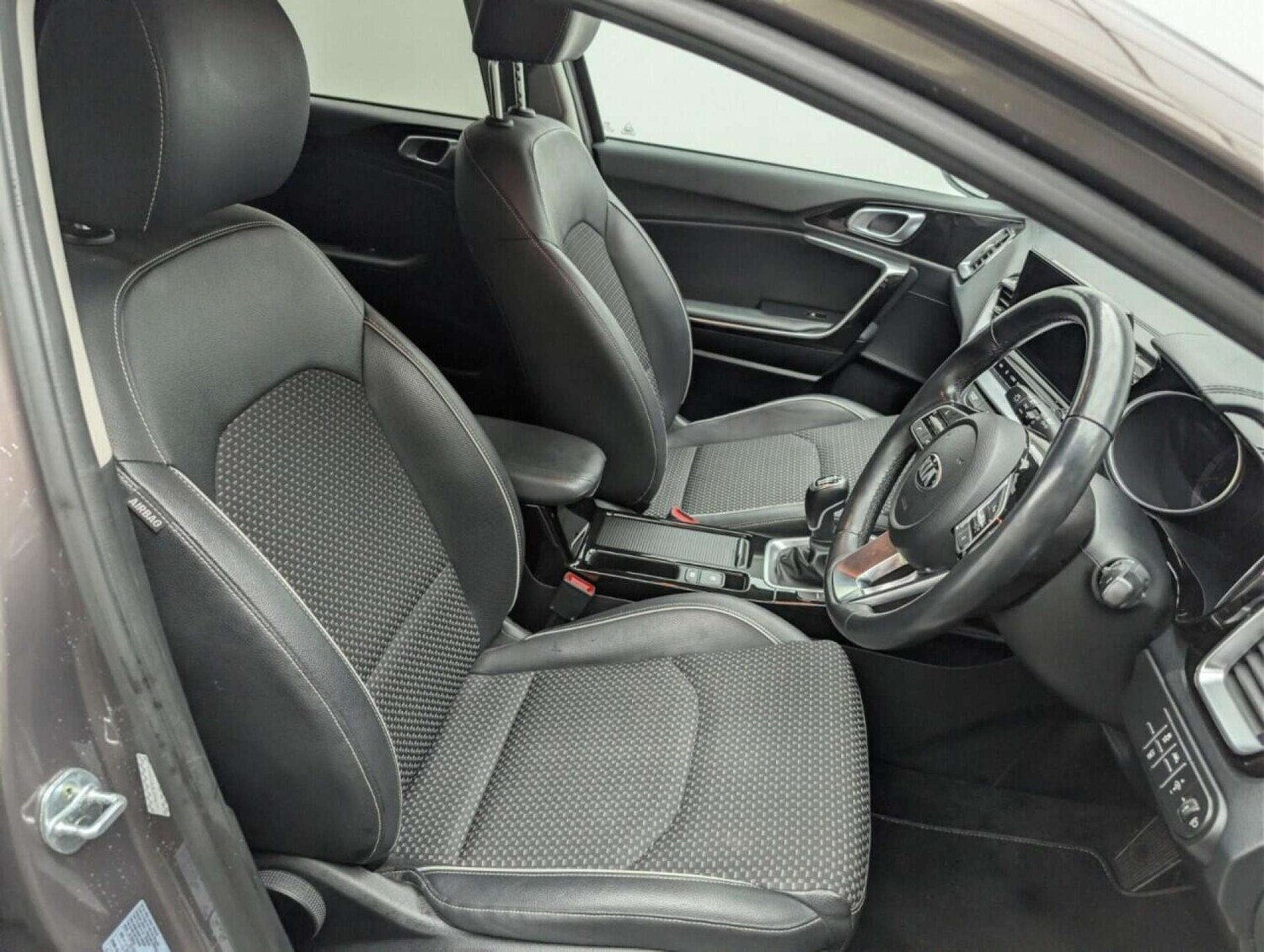 Used Kia XCeed 2021 for sale - 77713601: Photo 12