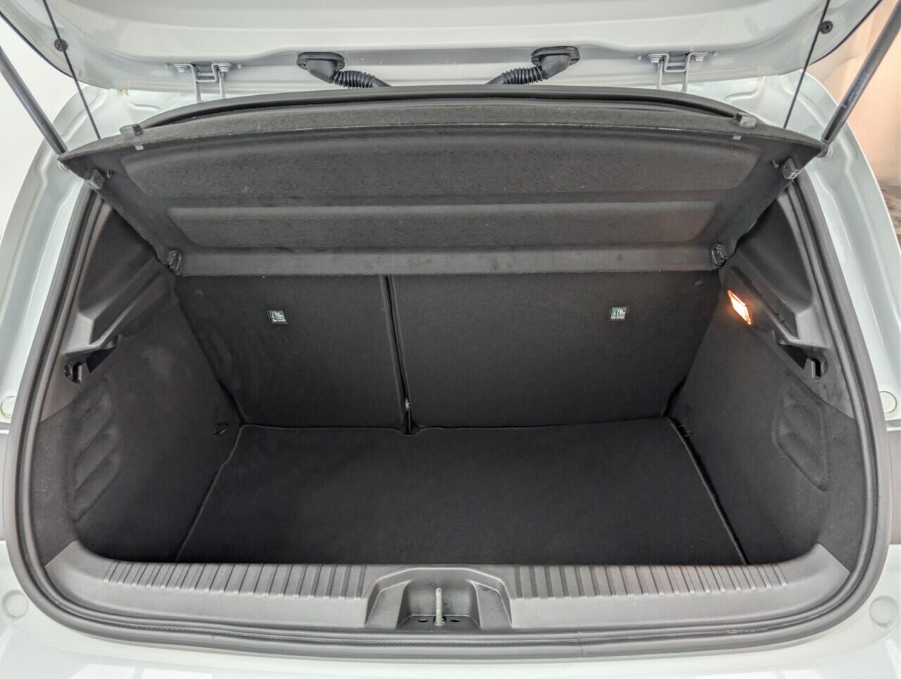 Used Renault Clio 2023 for sale - 76472395: Photo 26