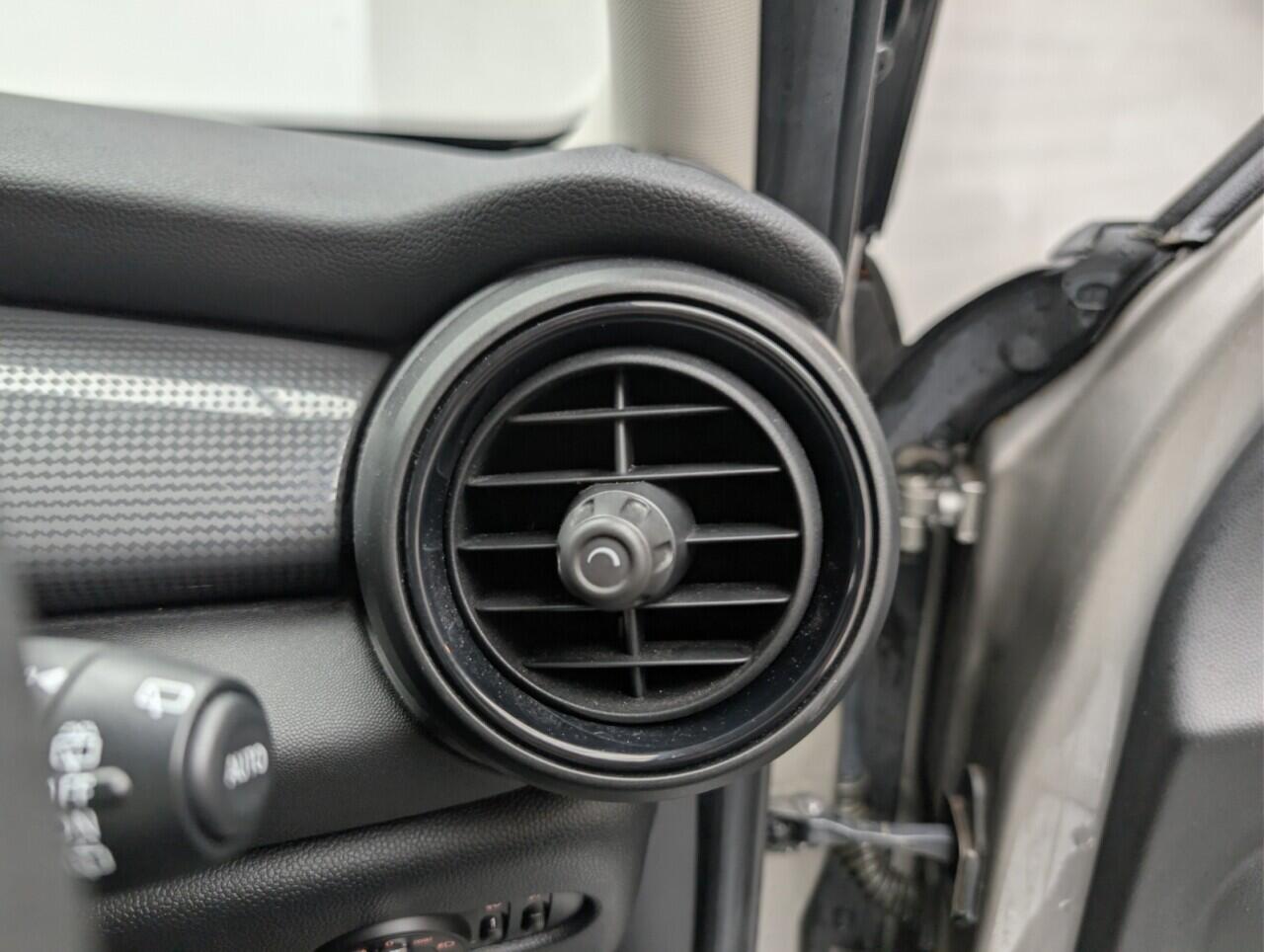 Used MINI Hatch 2020 for sale - 77456333: Photo 17