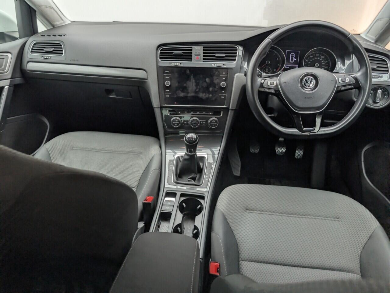 Used Volkswagen Golf 2020 for sale - 76727189: Photo 21