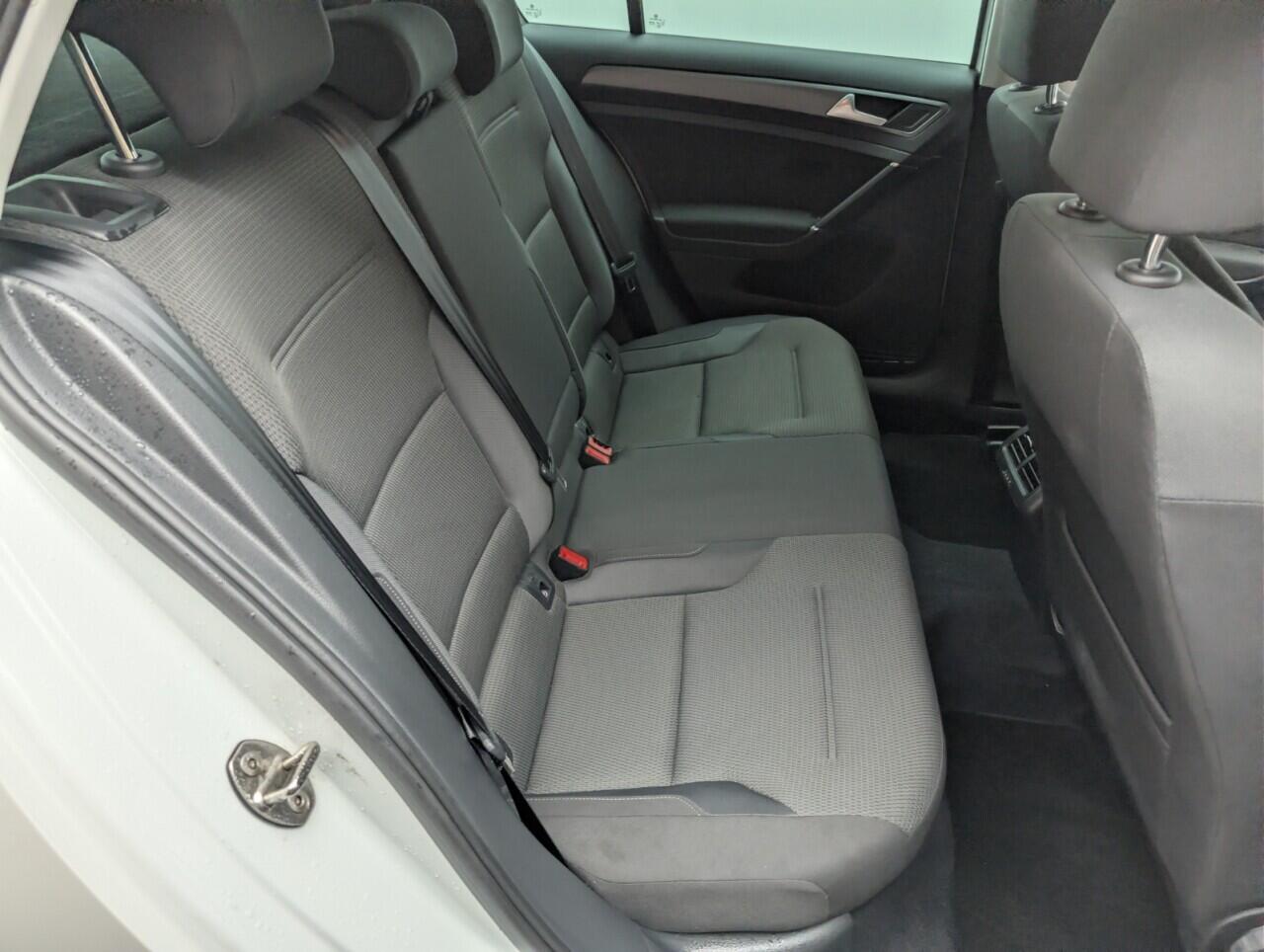 Used Volkswagen Golf 2020 for sale - 76727189: Photo 22