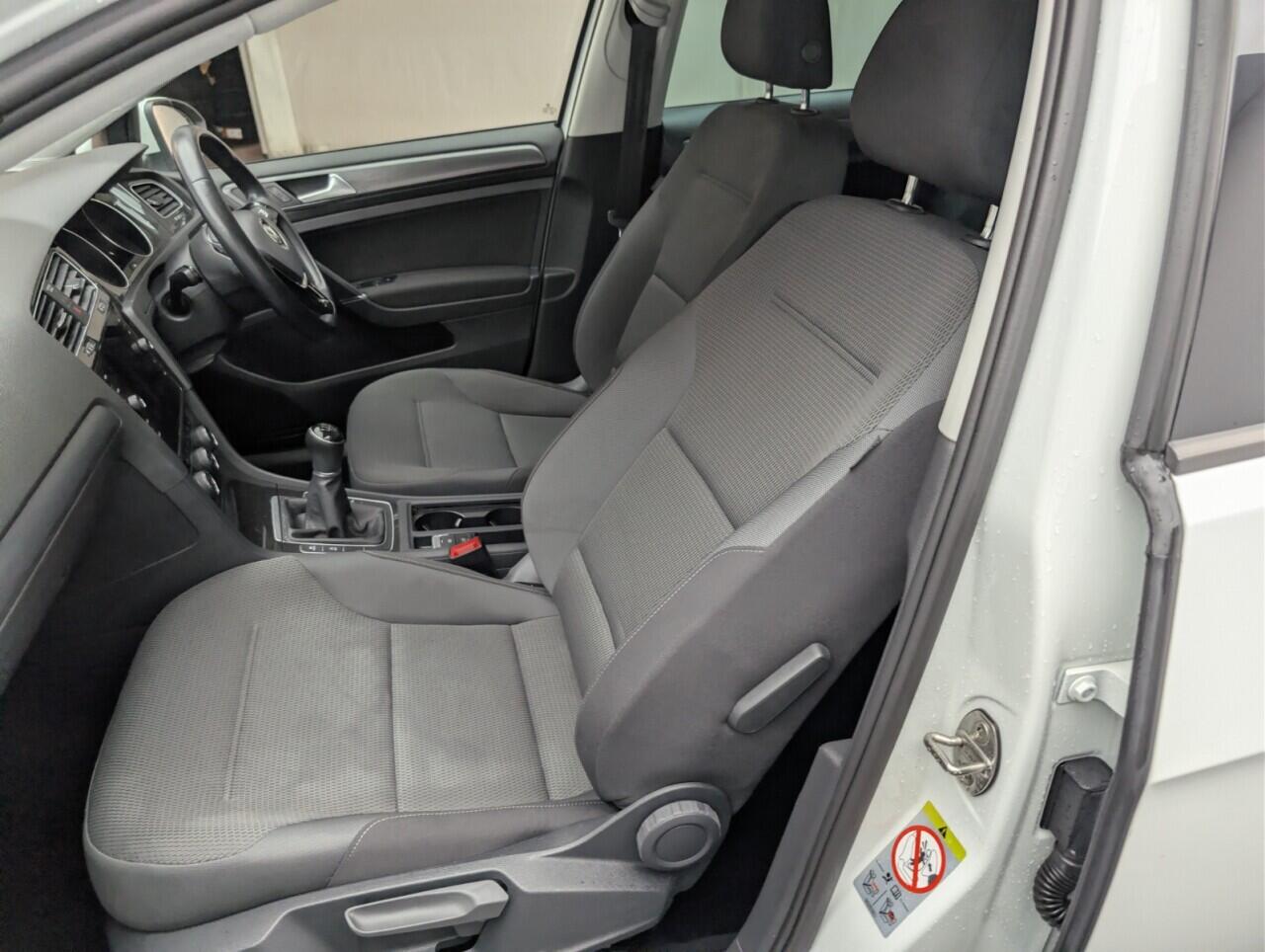 Used Volkswagen Golf 2020 for sale - 76727189: Photo 25