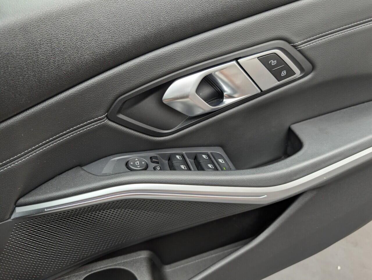 Used BMW 3 Series 2021 for sale - 76423427: Photo 15