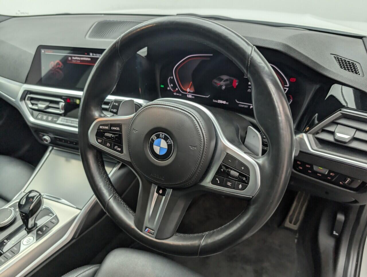 Used BMW 3 Series 2021 for sale - 76423427: Photo 16