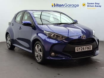 Used Toyota Yaris 2024 for sale - 79491254: Photo