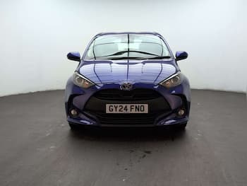 Used Toyota Yaris 2024 for sale - 79491254: Photo