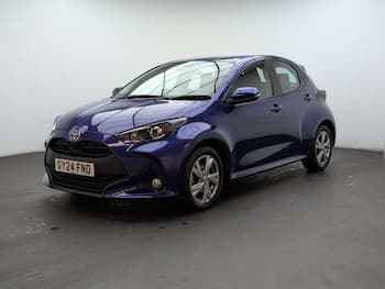 Used Toyota Yaris 2024 for sale - 79491254: Photo