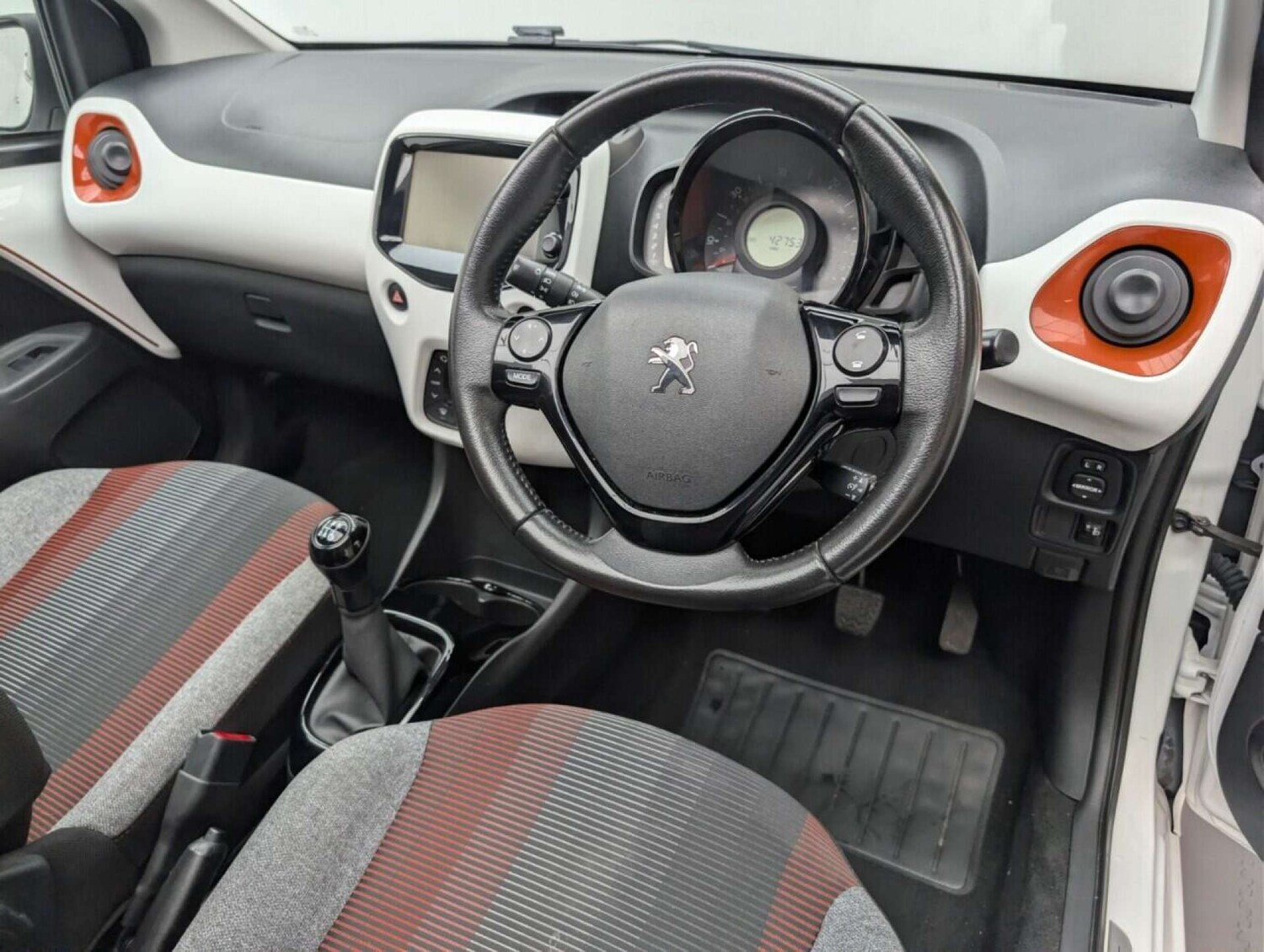 Used Peugeot 108 2018 for sale - 77713520: Photo 11