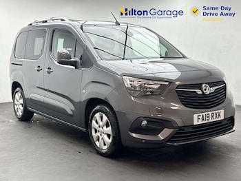 Used Vauxhall Combo Life 2019 for sale - 79334946: Photo