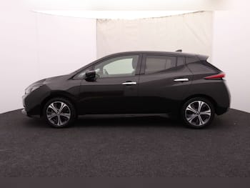 Used Nissan Leaf 2021 for sale - 79855104: Photo