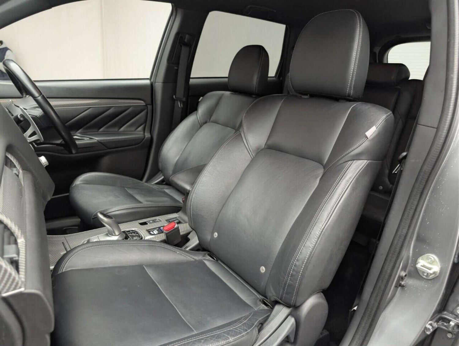 Used Mitsubishi Outlander 2021 for sale - 77713754: Photo 27