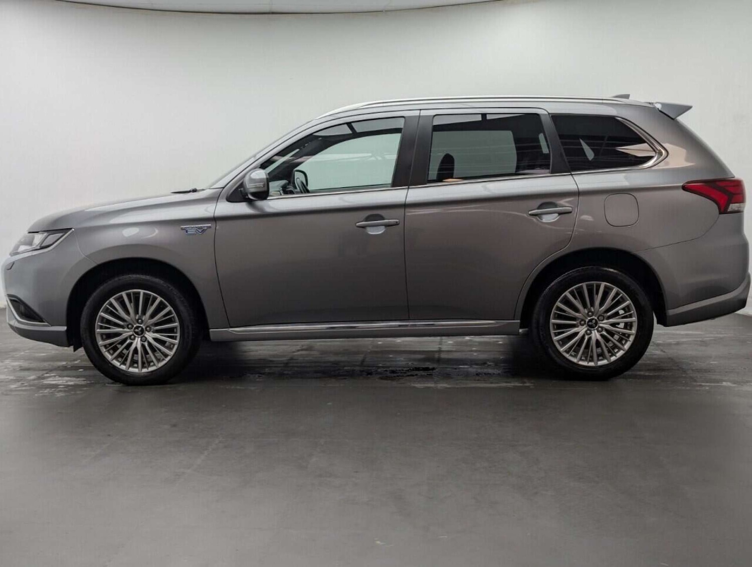 Used Mitsubishi Outlander 2021 for sale - 77713754: Photo 5