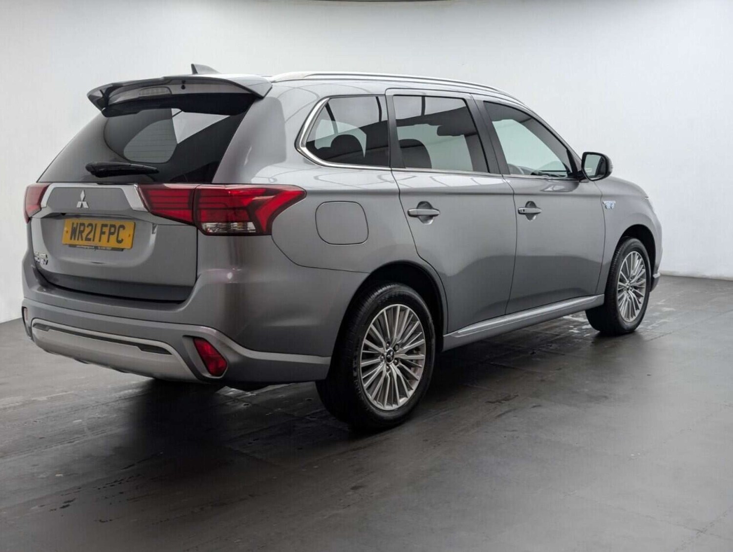 Used Mitsubishi Outlander 2021 for sale - 77713754: Photo 8