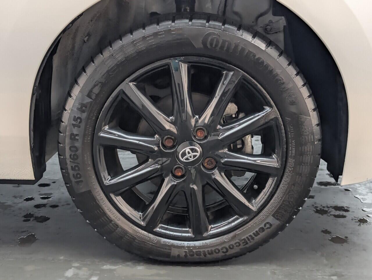 Used Toyota AYGO 2018 for sale - 76424338: Photo 10