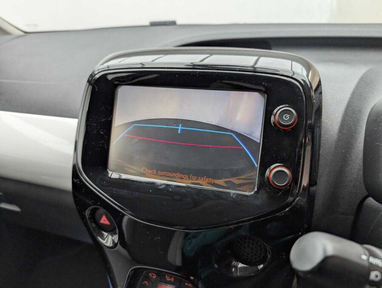 Used Toyota AYGO 2018 for sale - 76424338: Photo 15