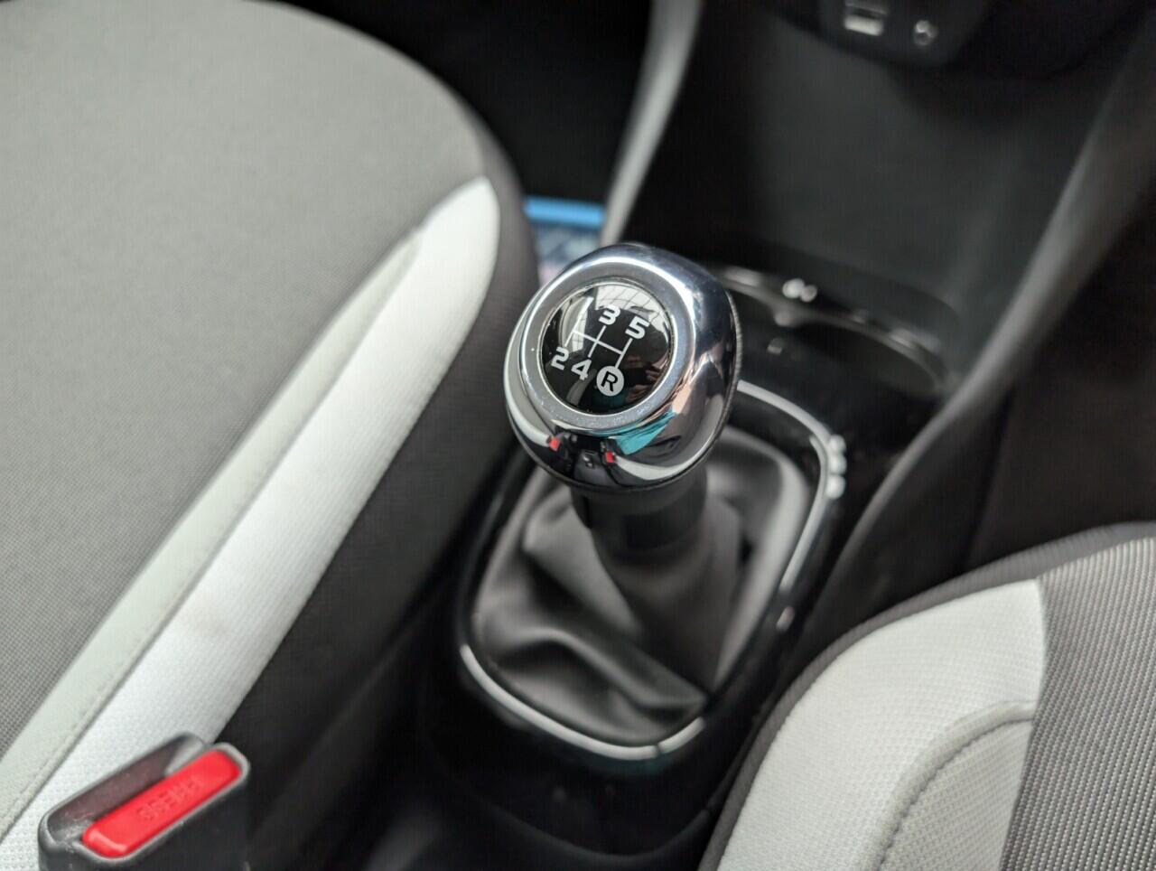 Used Toyota AYGO 2018 for sale - 76424338: Photo 17