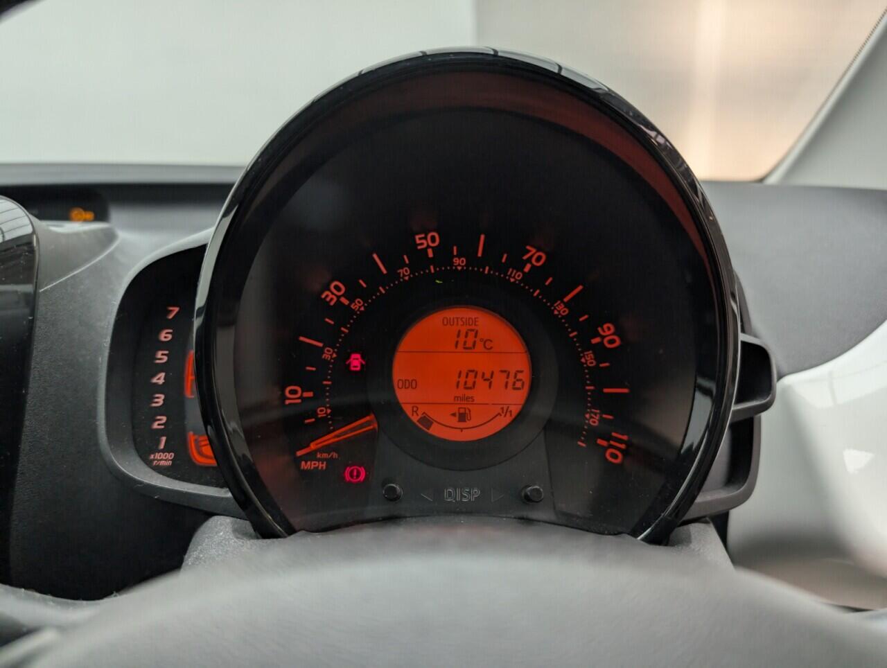 Used Toyota AYGO 2018 for sale - 76424338: Photo 18