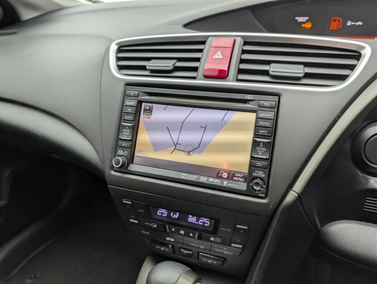 Used Honda Civic 2015 for sale - 76607593: Photo 13