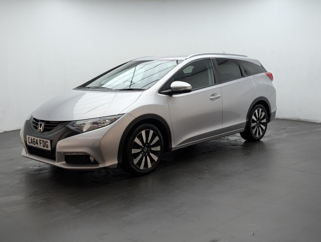 Used Honda Civic 2015 for sale - 76607593: Photo 4