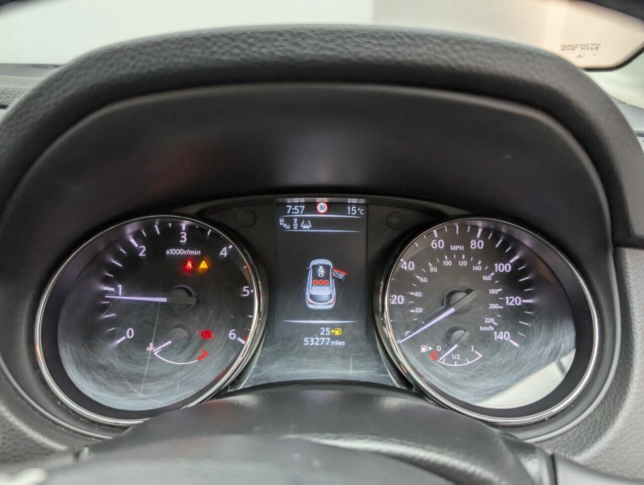 Used Nissan Qashqai 2017 for sale - 76424340: Photo 18