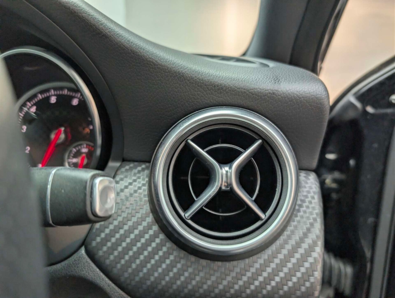 Used Mercedes-Benz A-Class 2016 for sale - 77766910: Photo 20