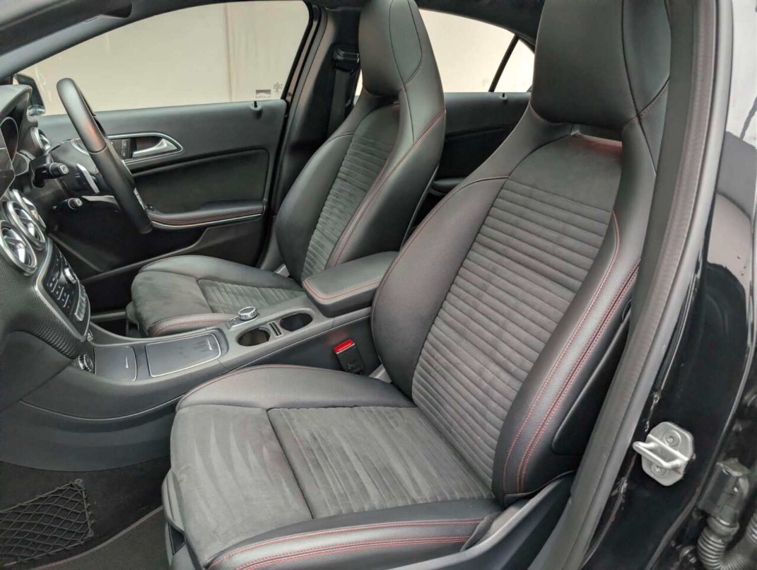 Used Mercedes-Benz A-Class 2016 for sale - 77766910: Photo 29