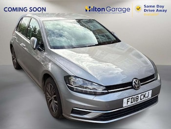 Used Volkswagen Golf 2018 for sale - 78819521: Photo