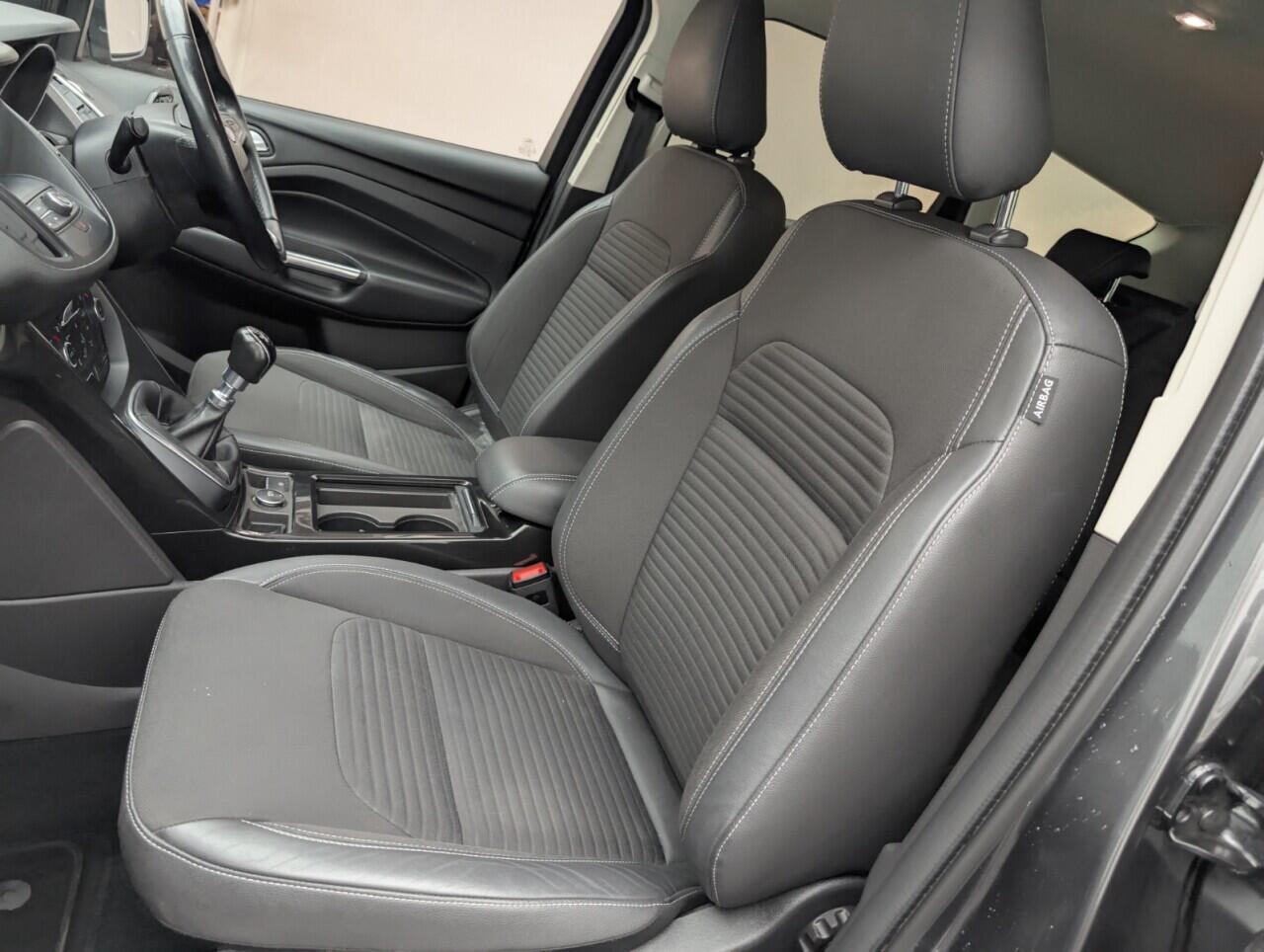 Used Ford Kuga 2019 for sale - 76425740: Photo 28