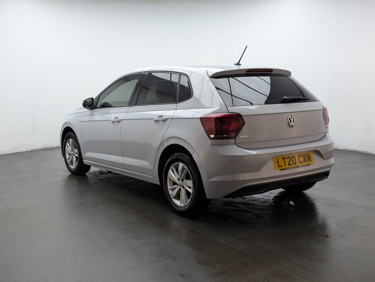 Used Volkswagen Polo 2020 for sale - 76743523: Photo 6